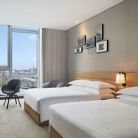 Four Points By Sheraton Линькоу Экстерьер фото