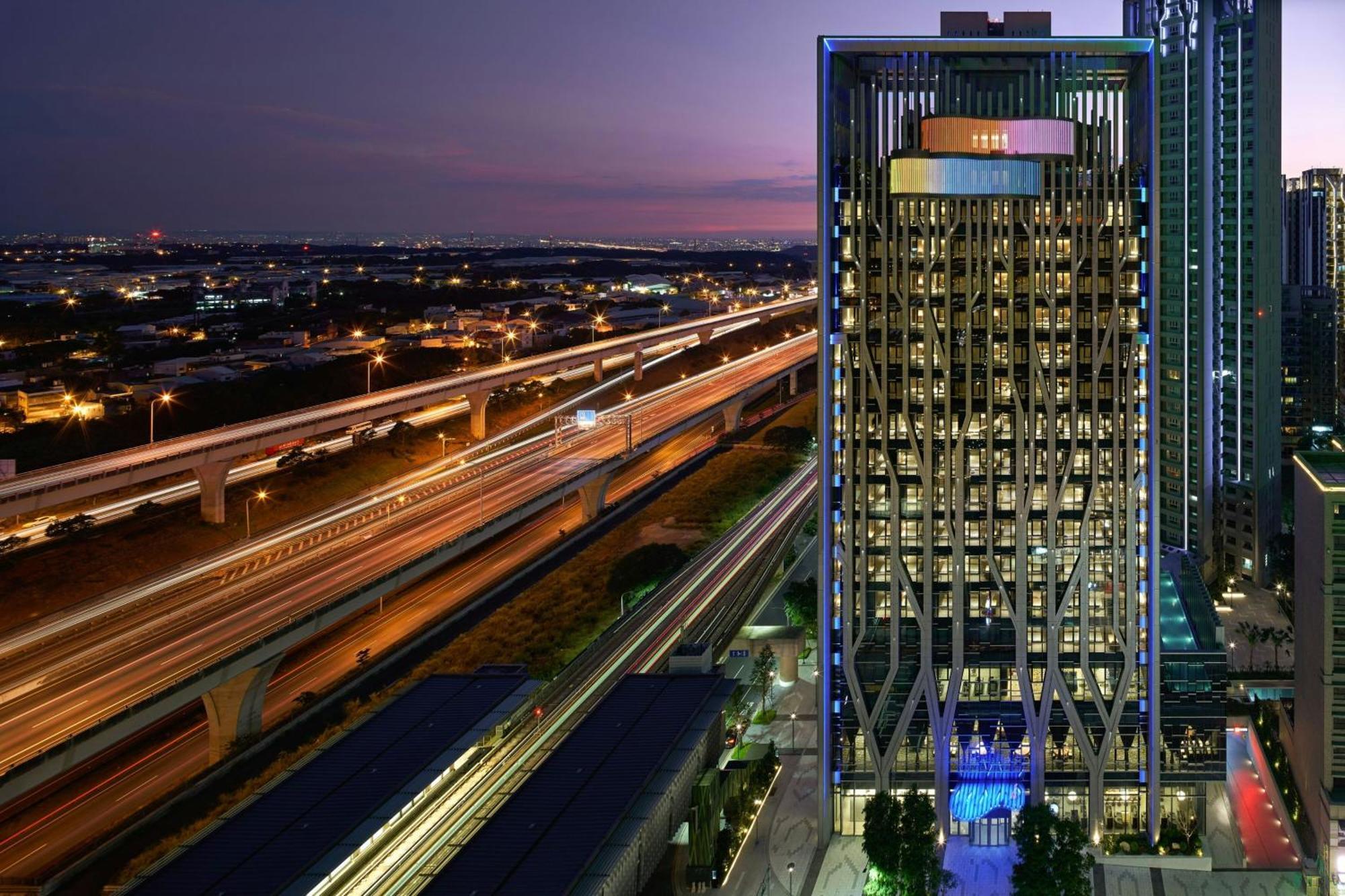 Four Points By Sheraton Линькоу Экстерьер фото