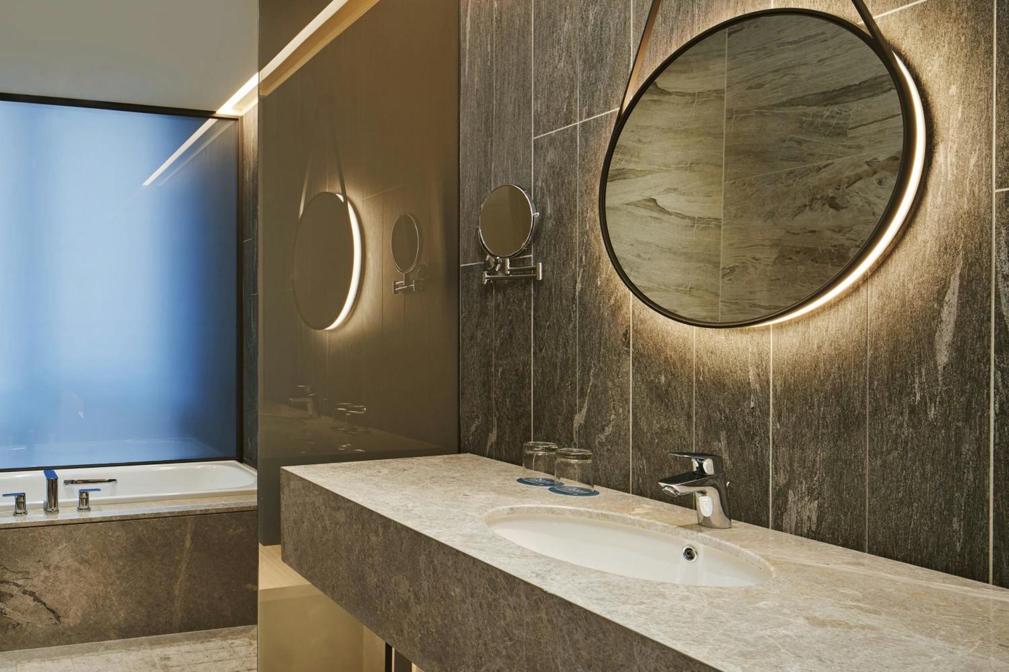 Four Points By Sheraton Линькоу Экстерьер фото